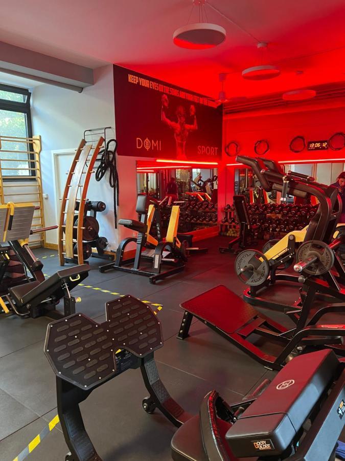 Domi Apartments Wellness Pompeja Zewnętrze zdjęcie