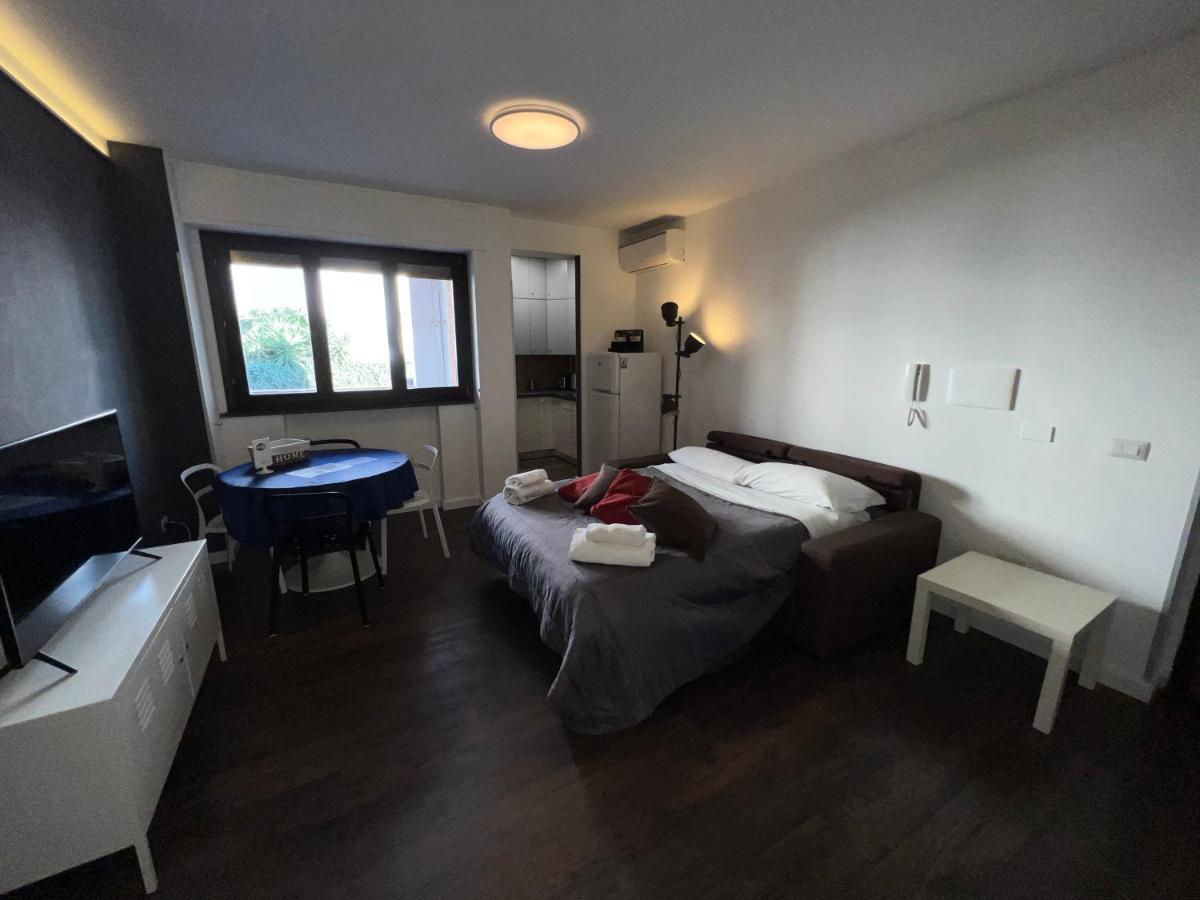 Domi Apartments Wellness Pompeja Zewnętrze zdjęcie