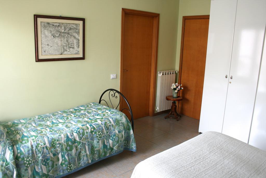 Domi Apartments Wellness Pompeja Pokój zdjęcie